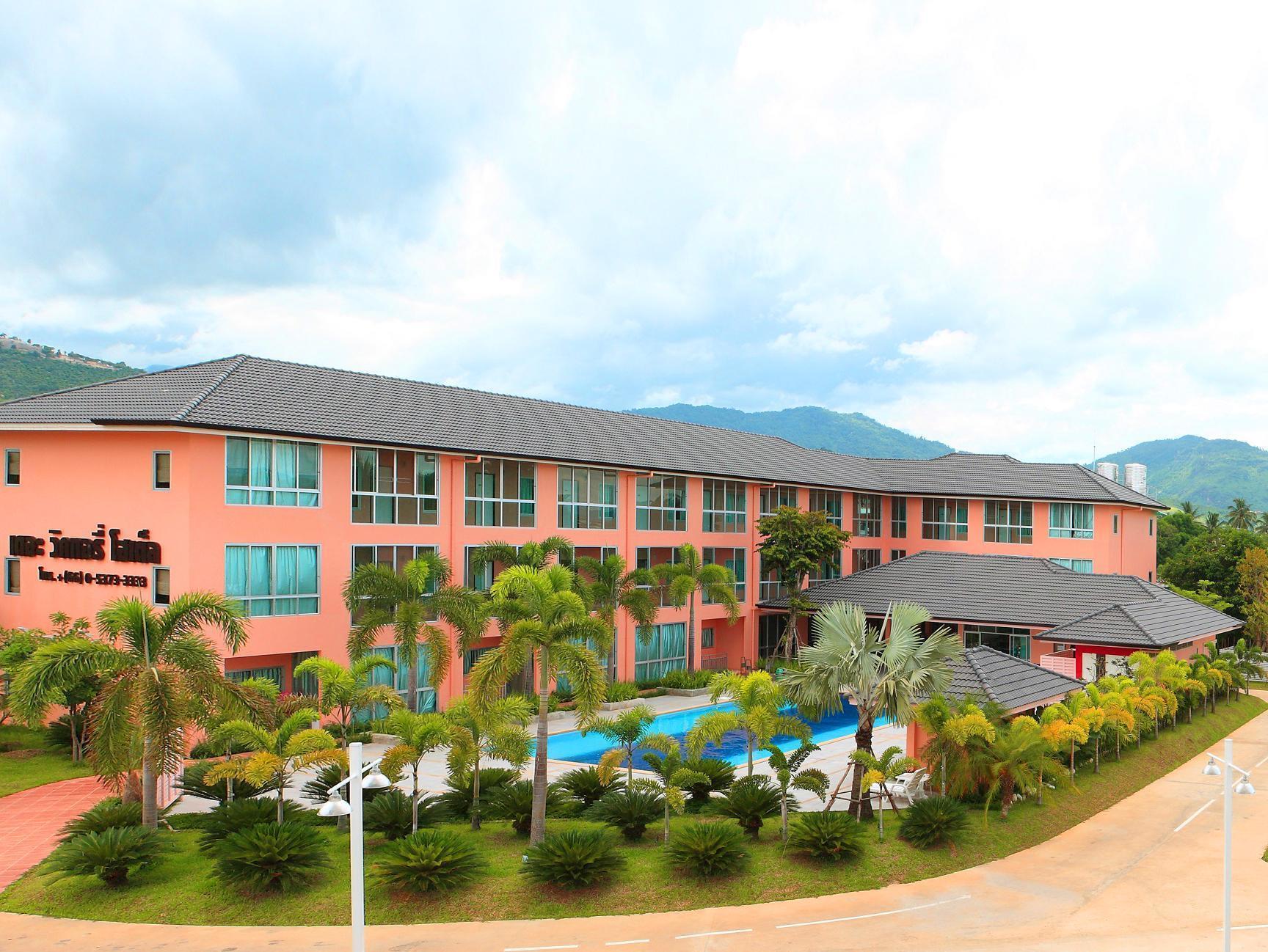 The Victory Hotel Ban Muang Daeng Exterior photo